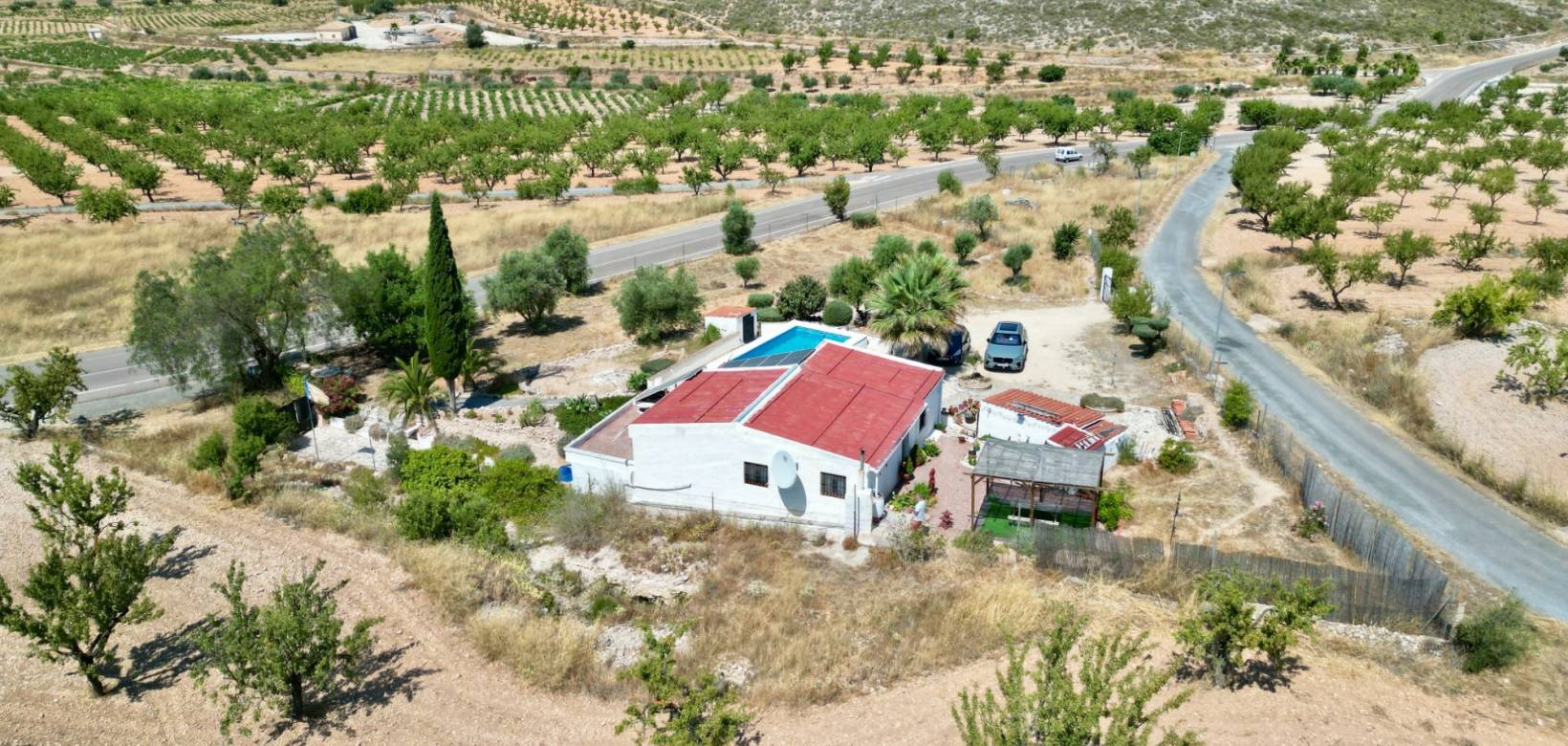 Resale - Cave home - Algueña