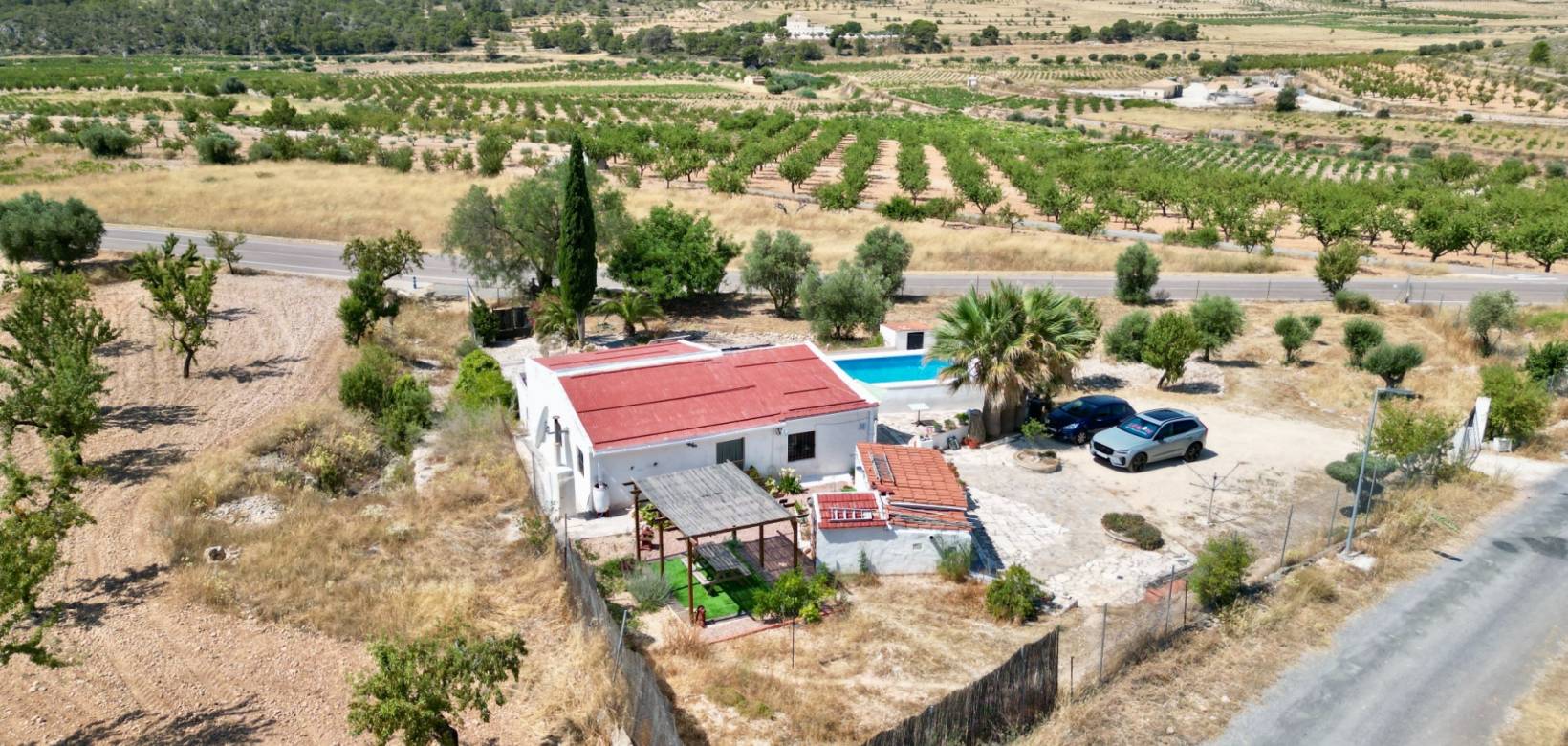Resale - Cave home - Algueña