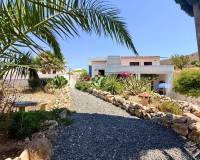 Resale - Cave home - Algueña