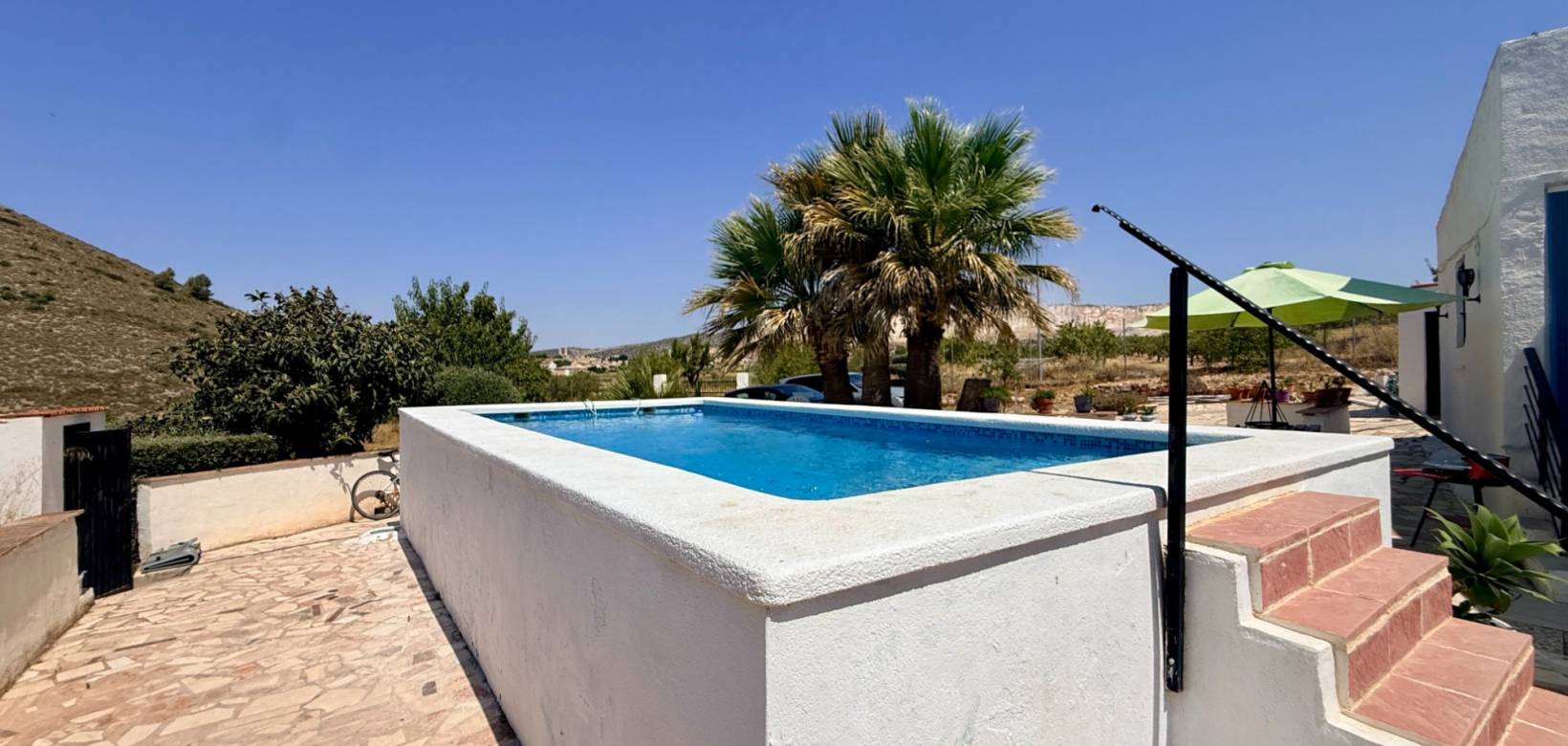 Resale - Cave home - Algueña