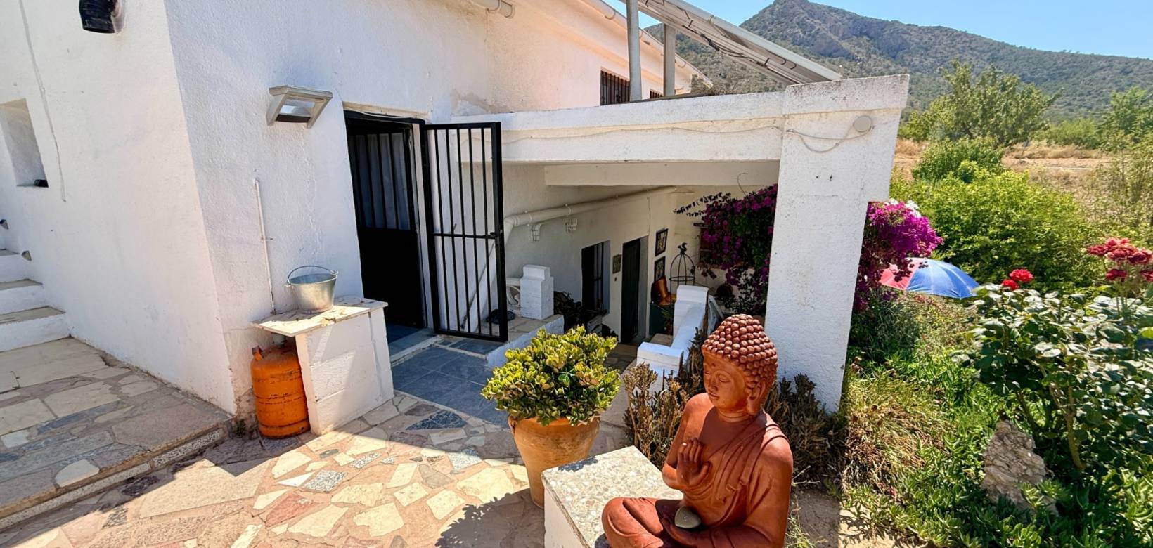 Resale - Cave home - Algueña