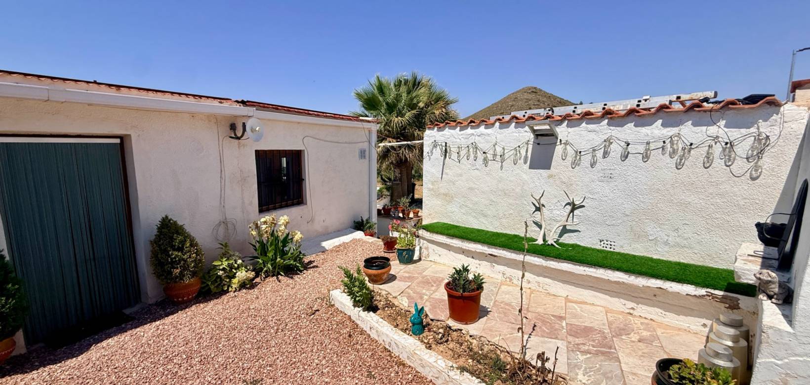 Resale - Cave home - Algueña