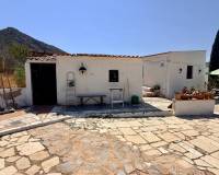 Resale - Cave home - Algueña
