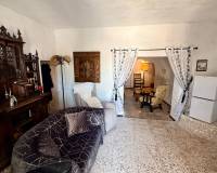 Resale - Cave home - Algueña