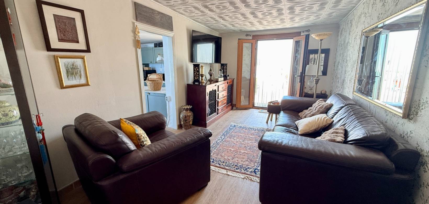 Resale - Cave home - Algueña