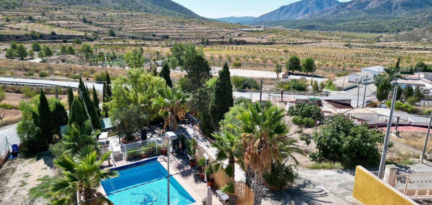 Resale - Cave home - Algueña