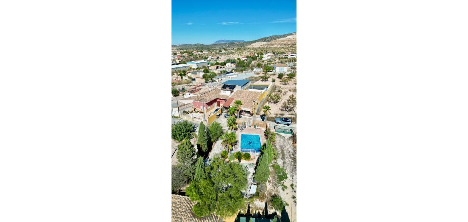 Resale - Cave home - Algueña