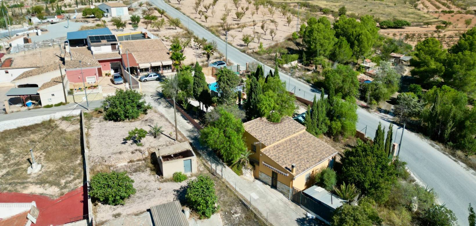 Resale - Cave home - Algueña