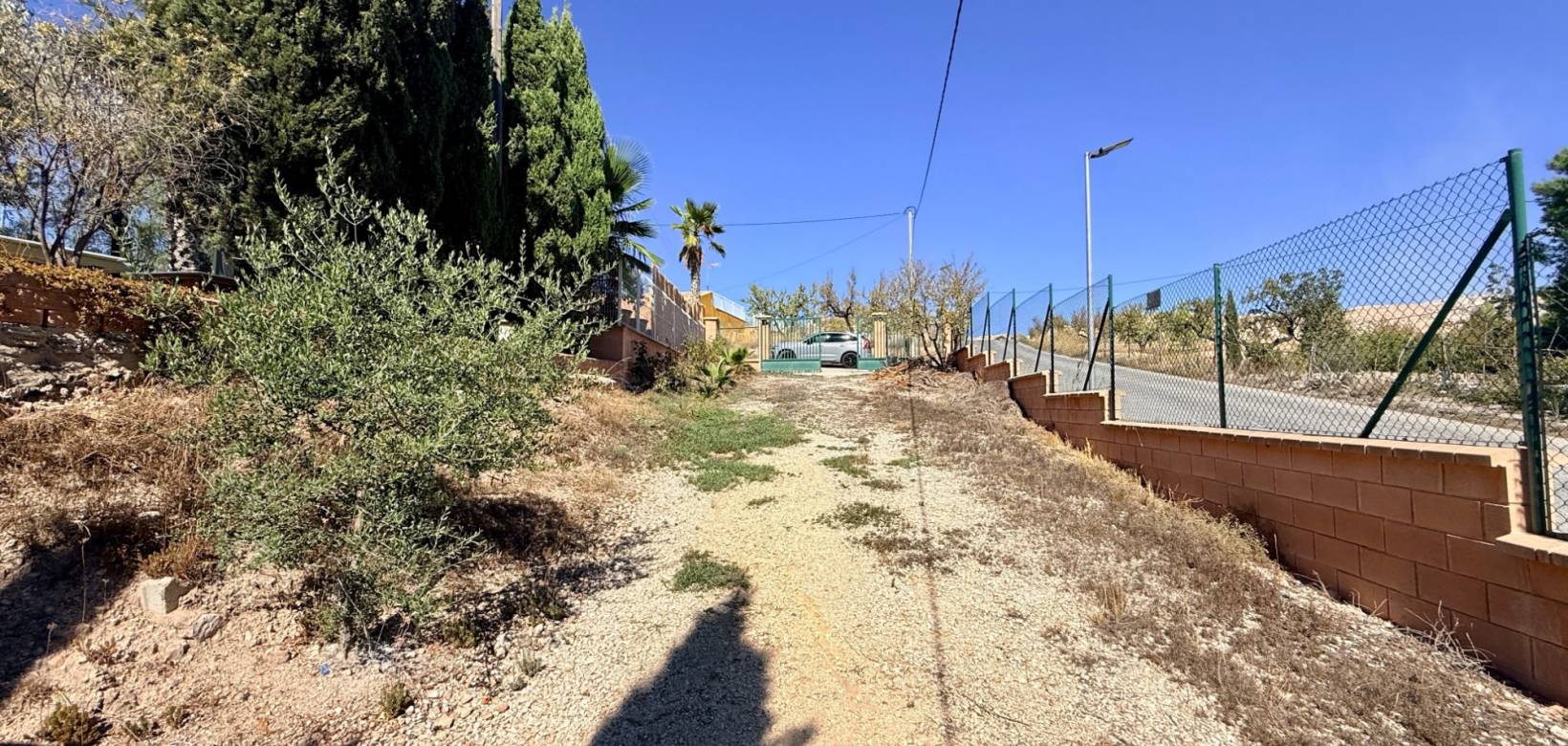 Resale - Cave home - Algueña