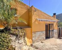Resale - Cave home - Algueña