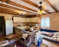 Resale - Cave home - Algueña