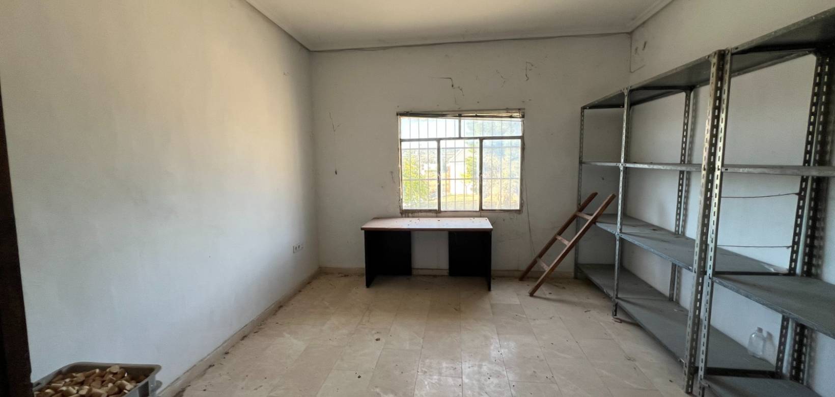 Resale - Commercial - Hondón de los Frailes