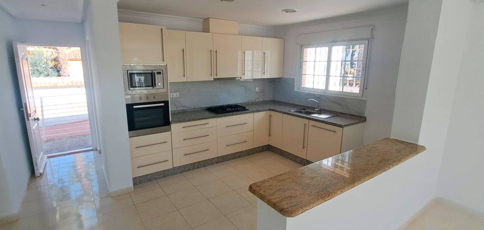 Resale - Country home - Catral