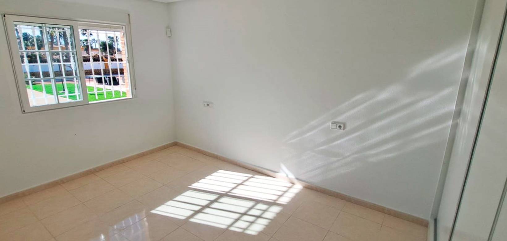Resale - Country home - Catral