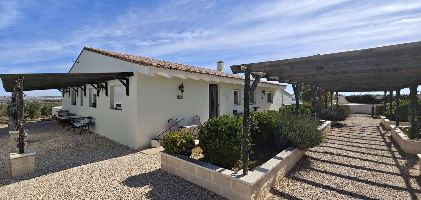 Resale - Country home - Caudete - Inland