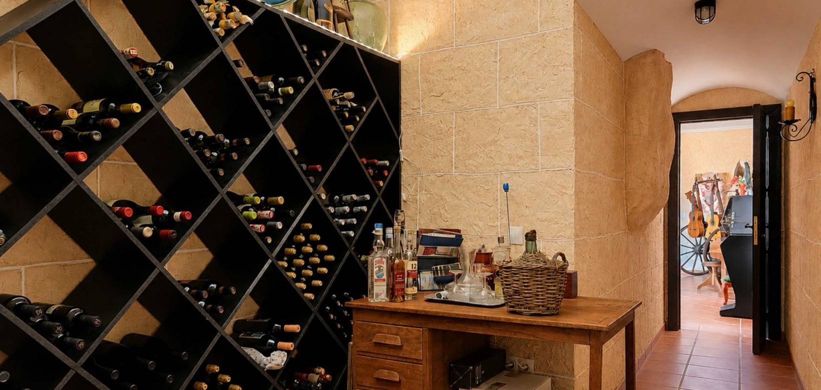 Resale - Country home - Pinoso