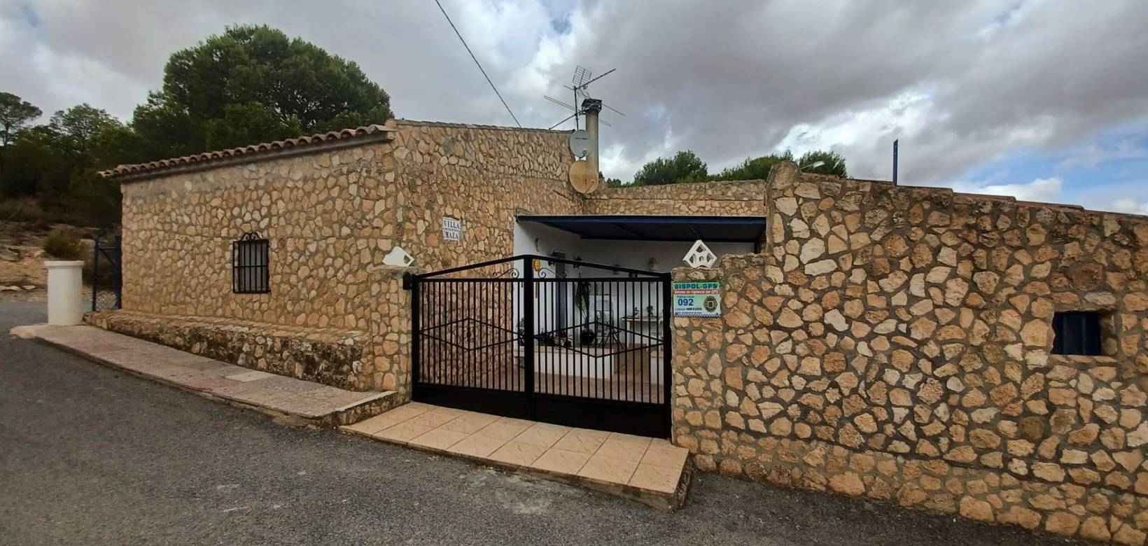 Resale - Country home - Yecla