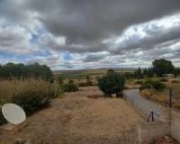 Resale - Country home - Yecla