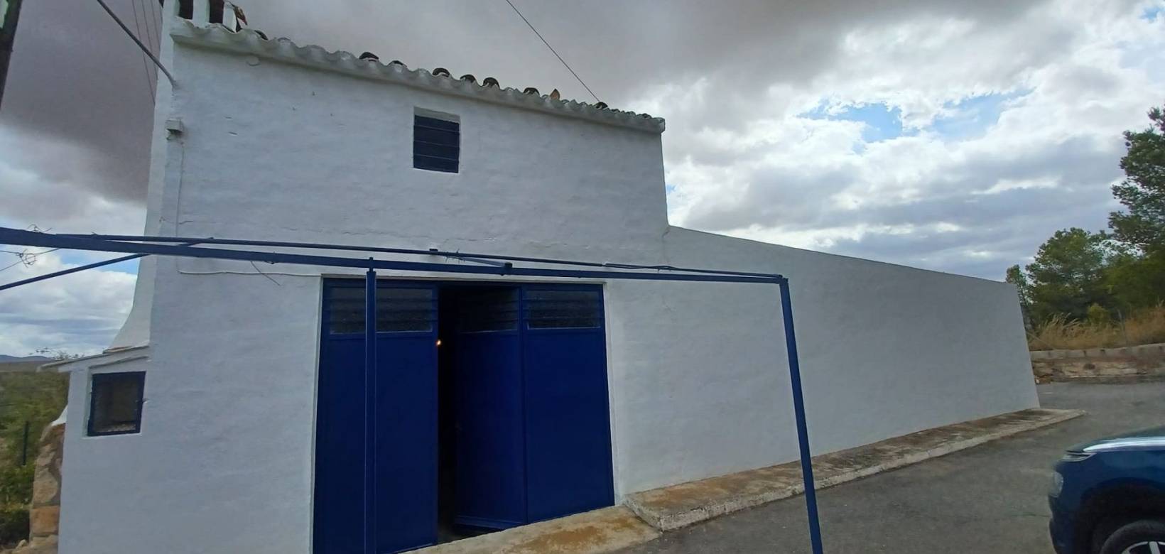 Resale - Country home - Yecla