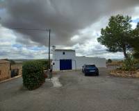 Resale - Country home - Yecla