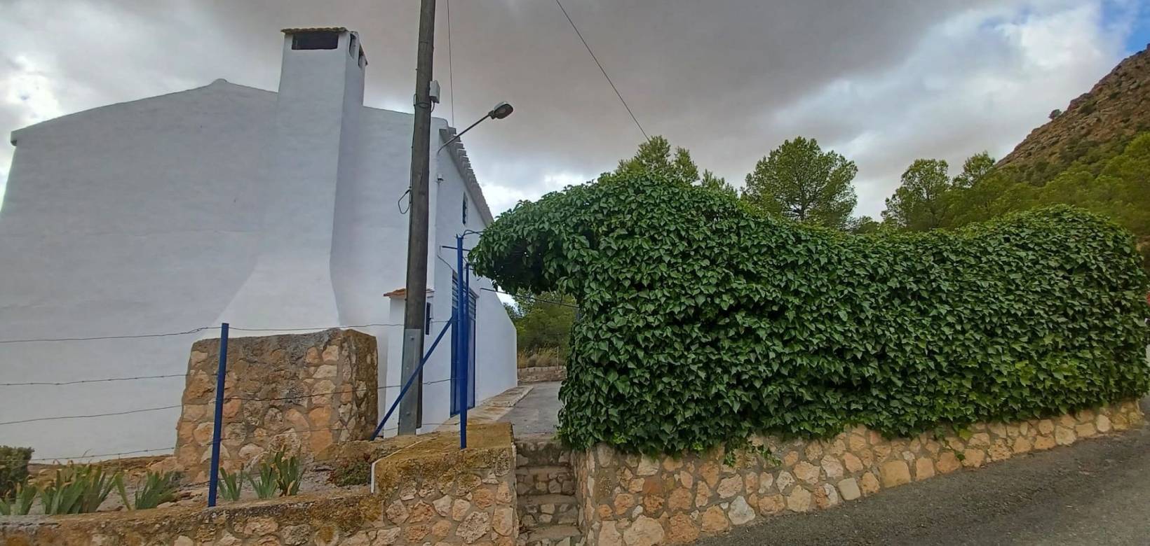 Resale - Country home - Yecla