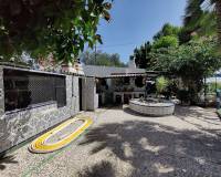 Resale - Country house - Crevillente