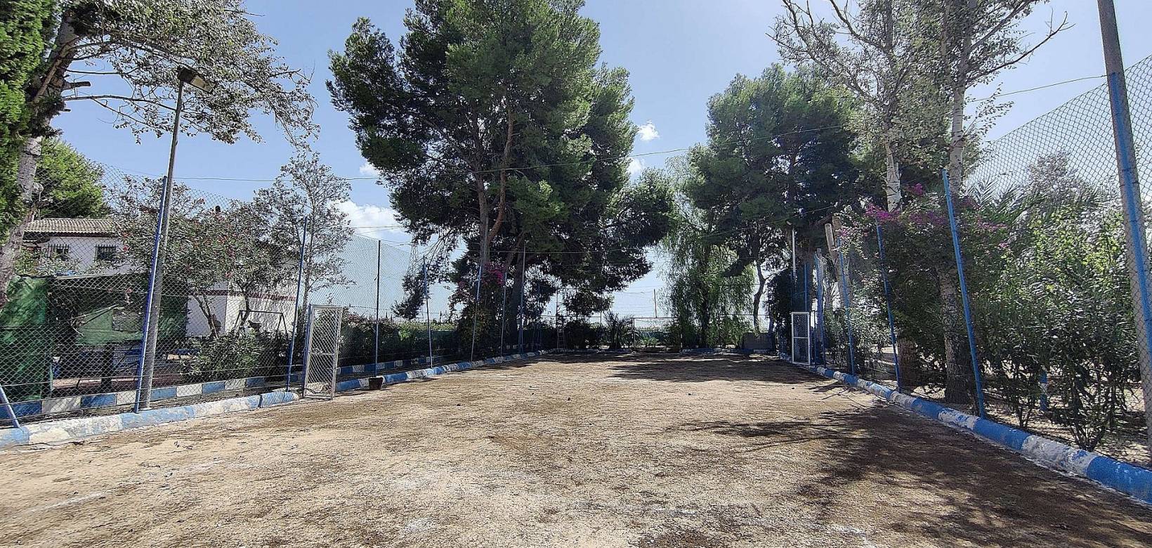 Resale - Country house - Crevillente