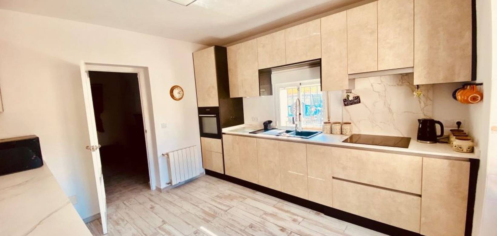 Resale - Country house - El Cantón