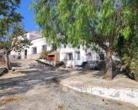 Resale - Country house - La Romana