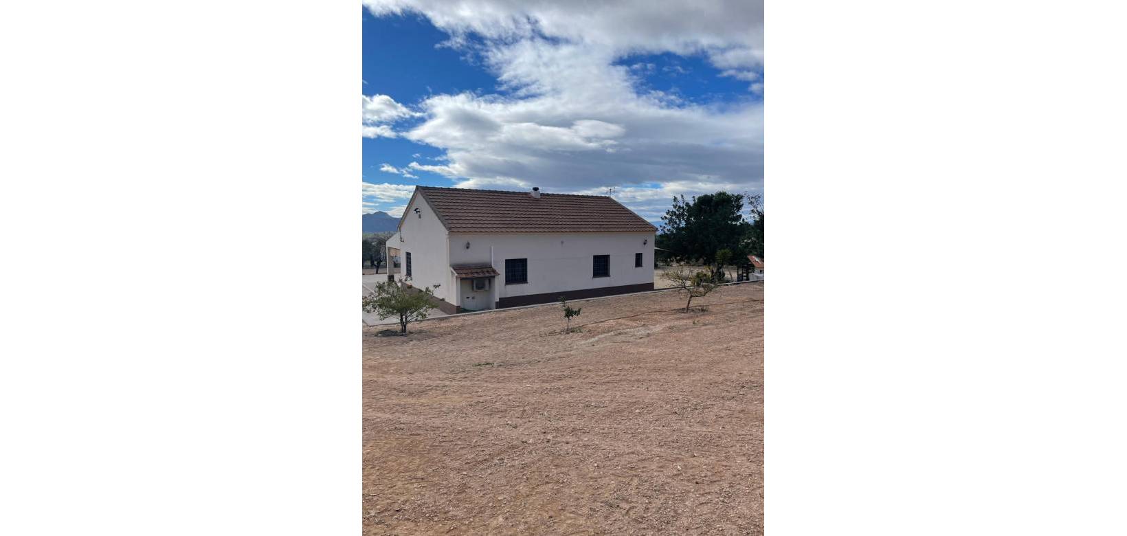 Resale - Country house - Macisvenda