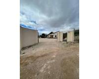 Resale - Country house - Macisvenda