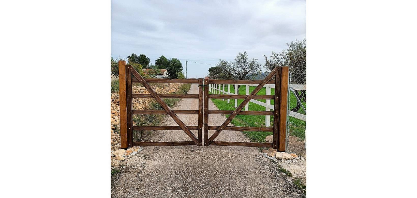 Resale - Country house - Monovar