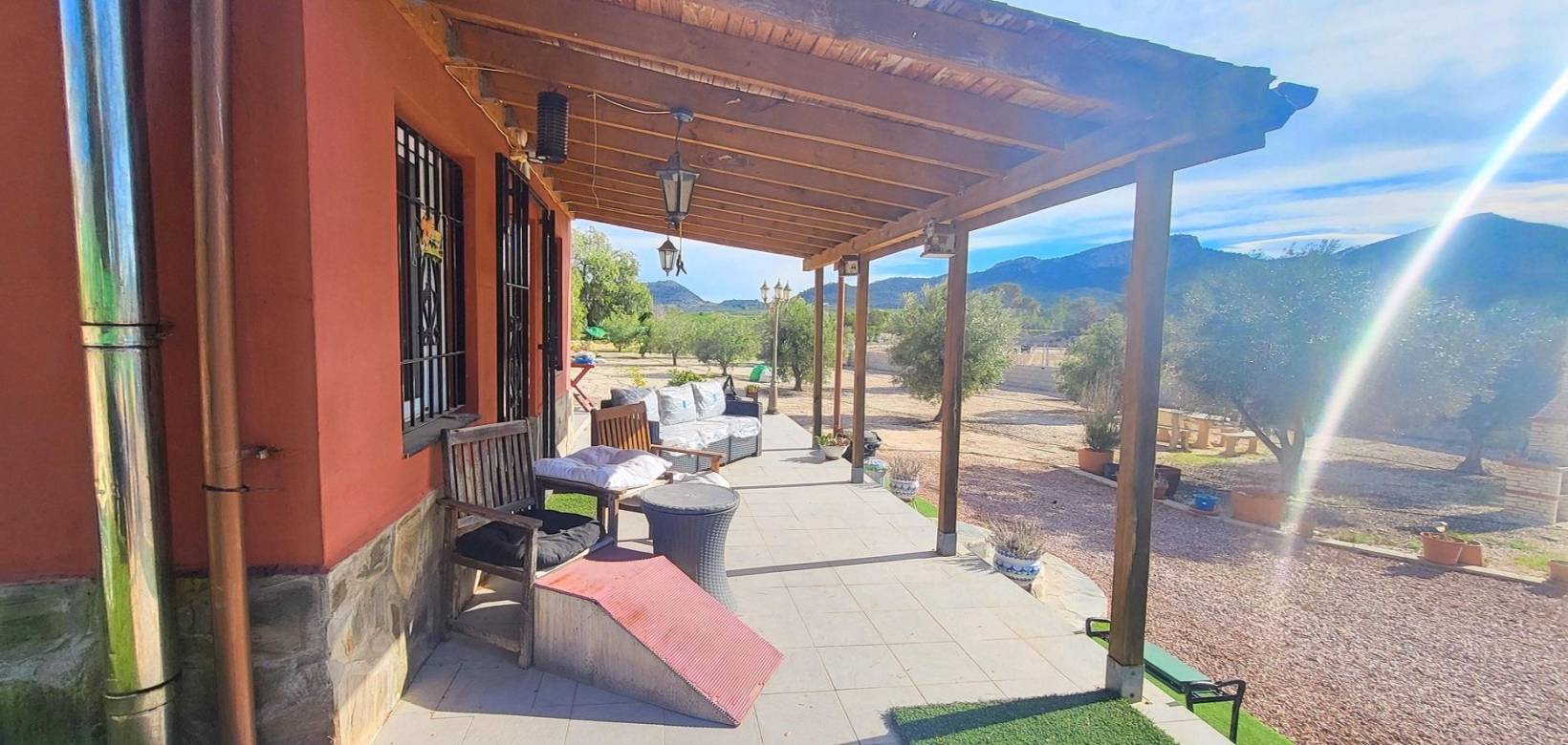 Resale - Country house - Monovar