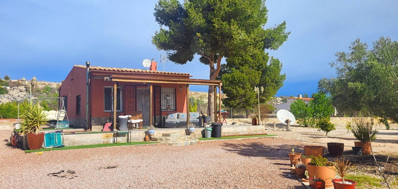 Resale - Country house - Monovar