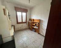 Resale - Country house - Novelda