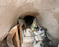 Resale - Country house - Novelda