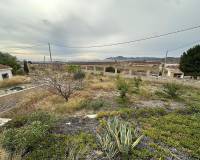 Resale - Country house - Novelda