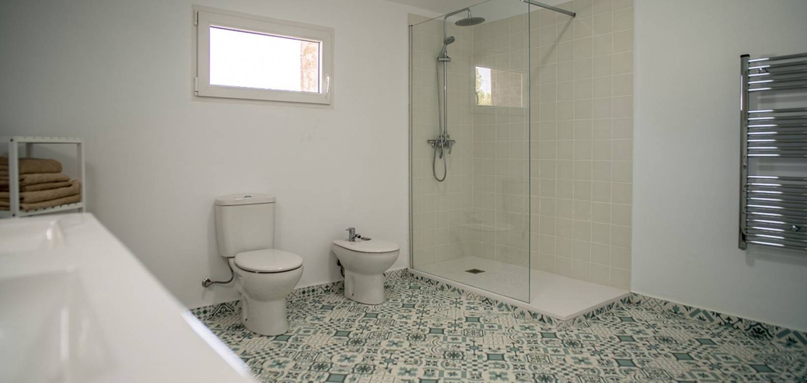 Resale - Country house - Pinoso