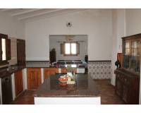 Resale - Country house - Raspay