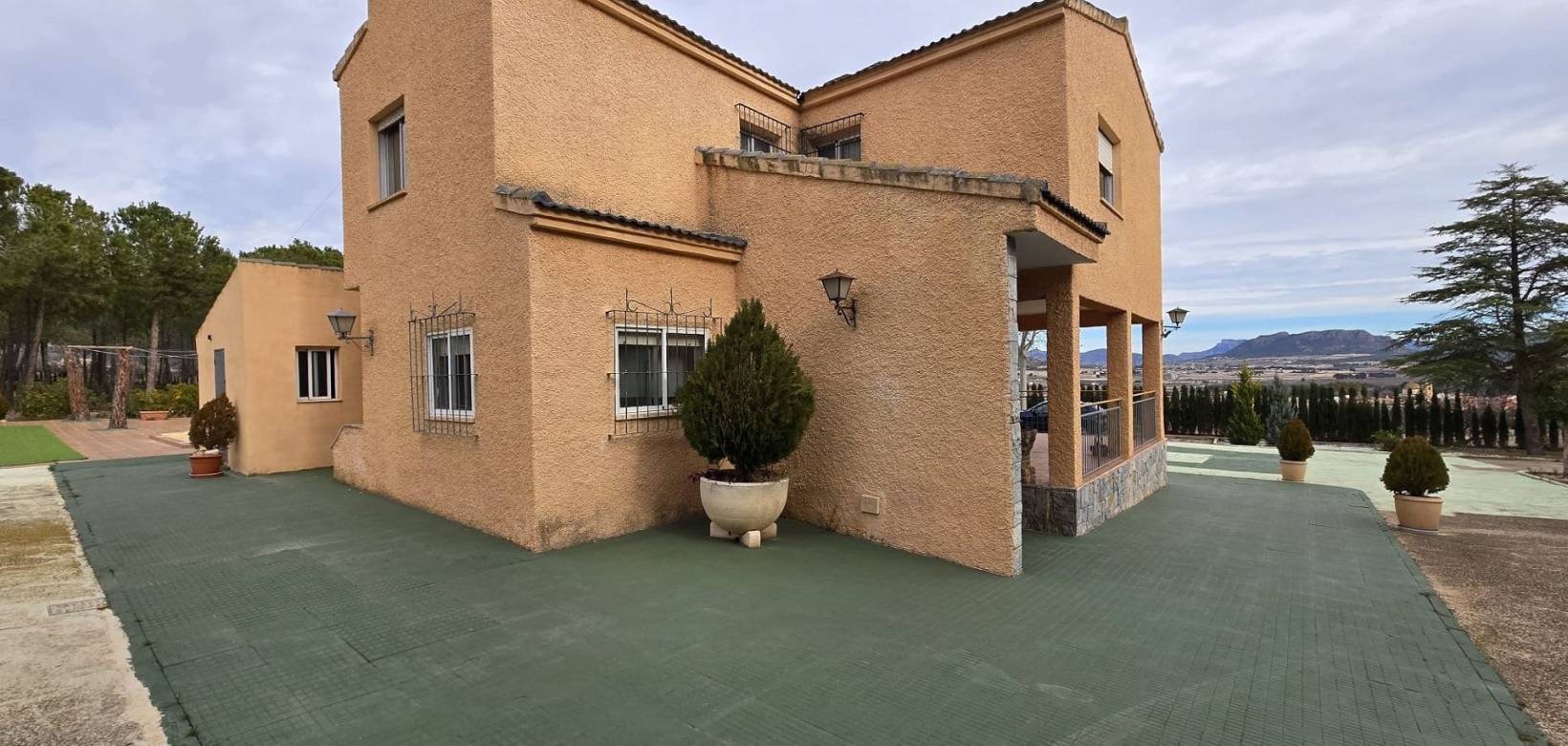 Resale - Country house - Salinas