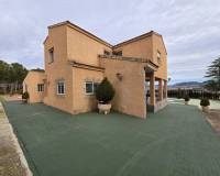 Resale - Country house - Salinas