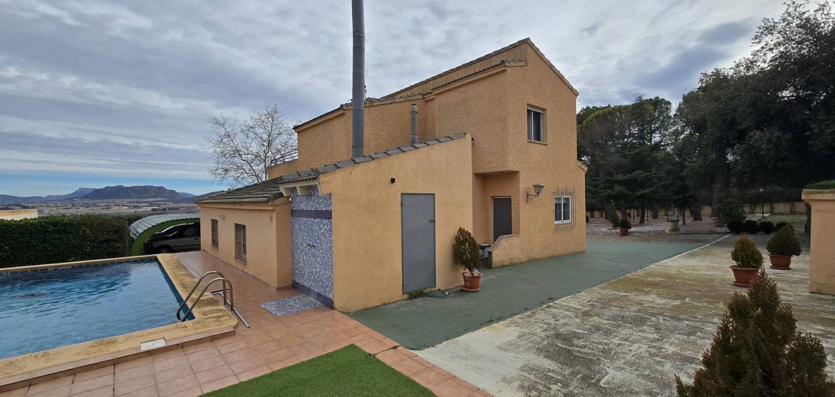 Resale - Country house - Salinas