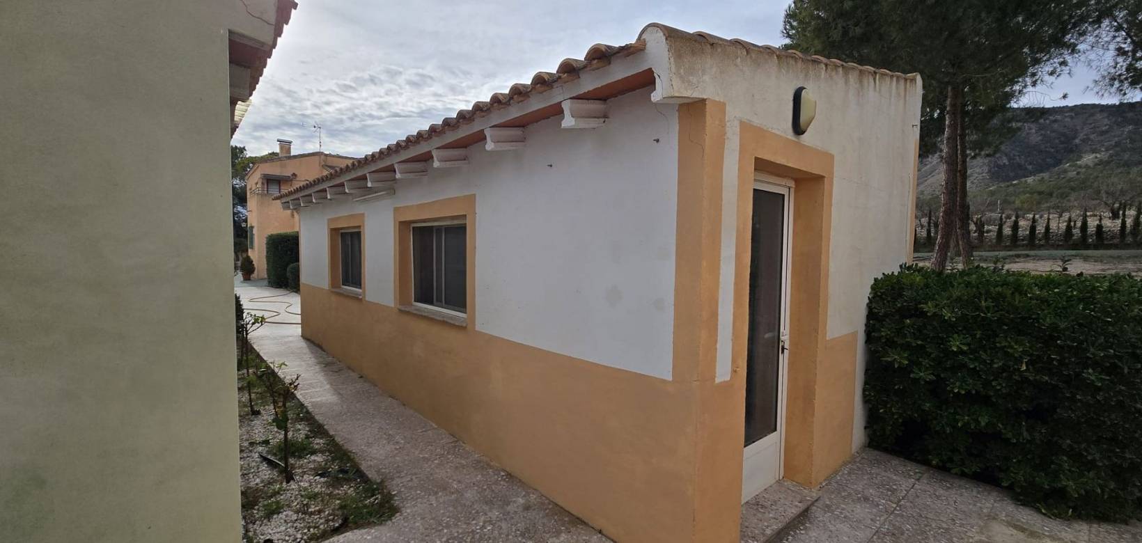 Resale - Country house - Salinas