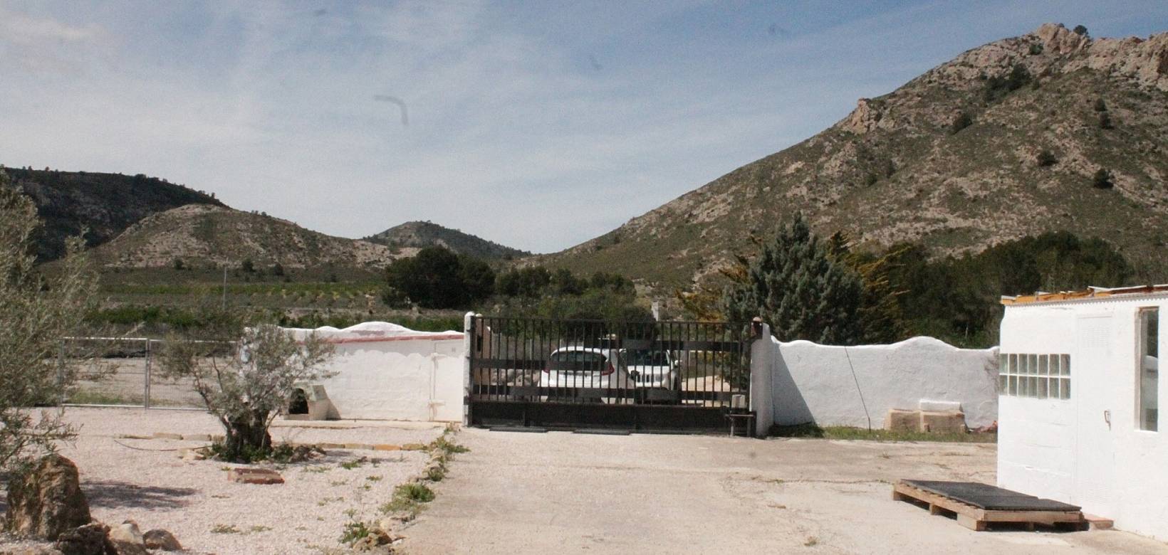 Resale - Country house - Villena