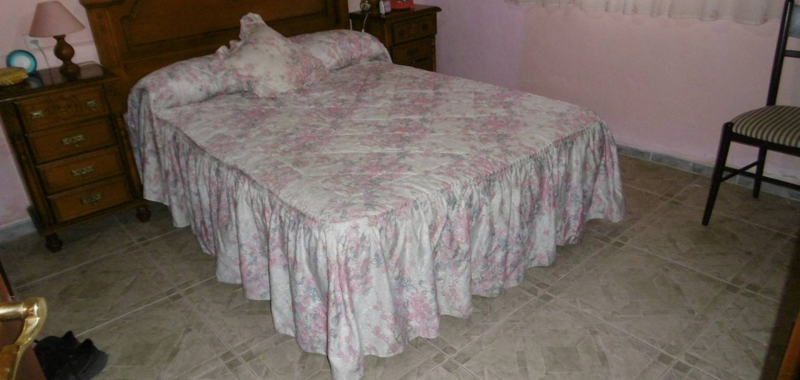 Resale - Country house - Yecla