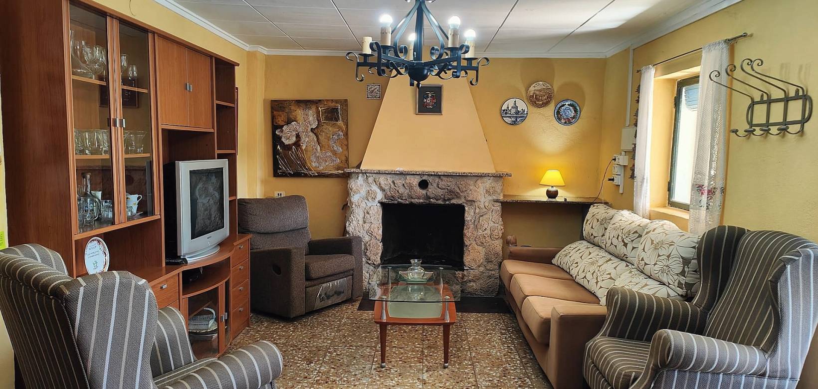 Resale - Country house - Yecla