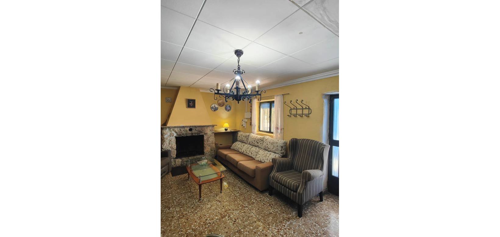 Resale - Country house - Yecla