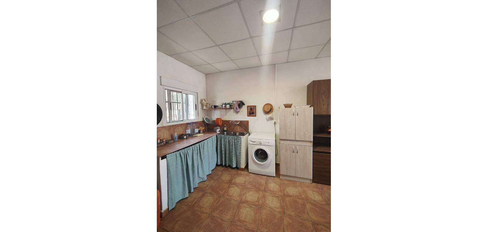 Resale - Country house - Yecla