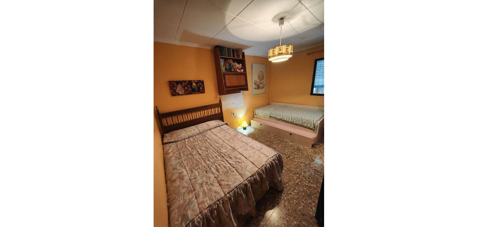 Resale - Country house - Yecla