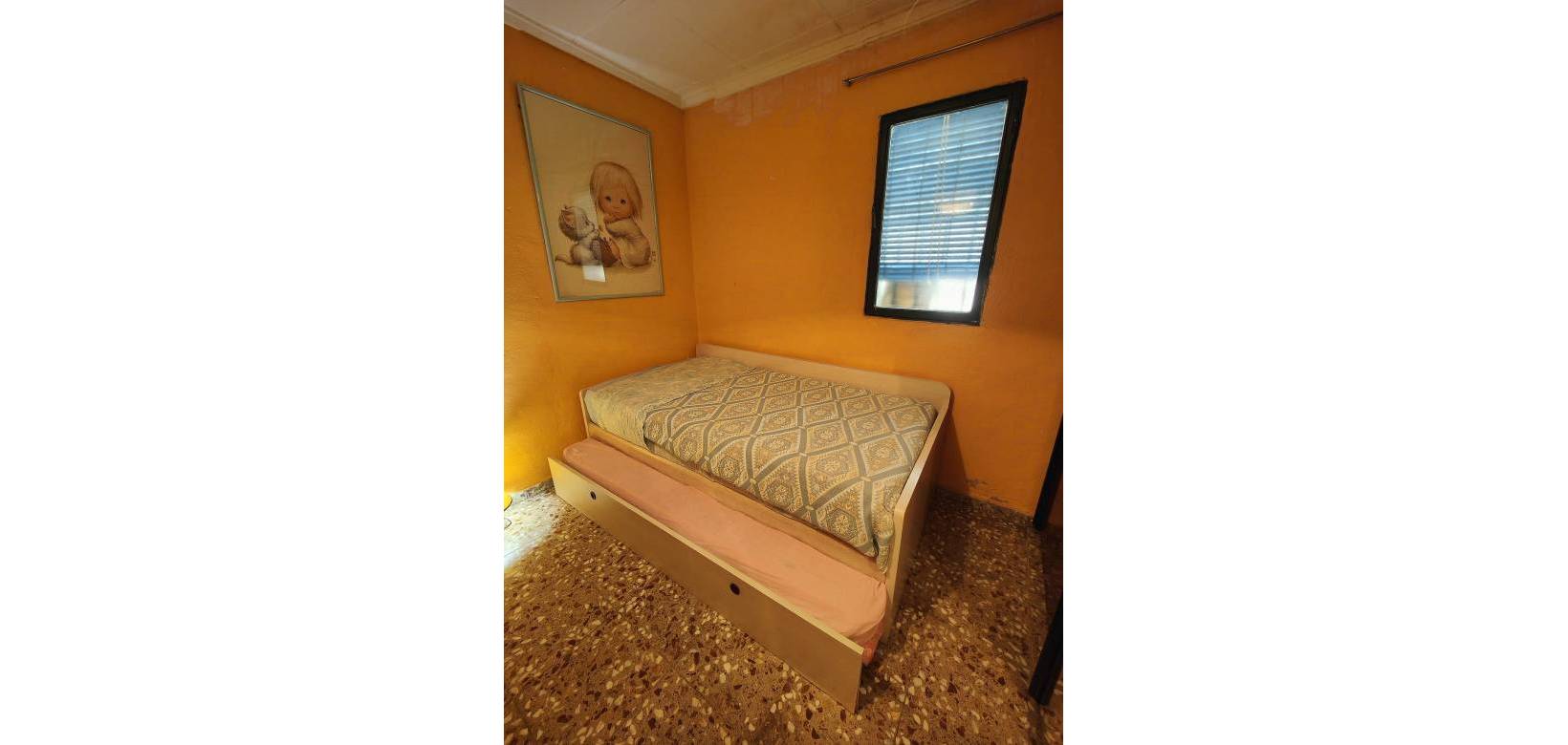 Resale - Country house - Yecla